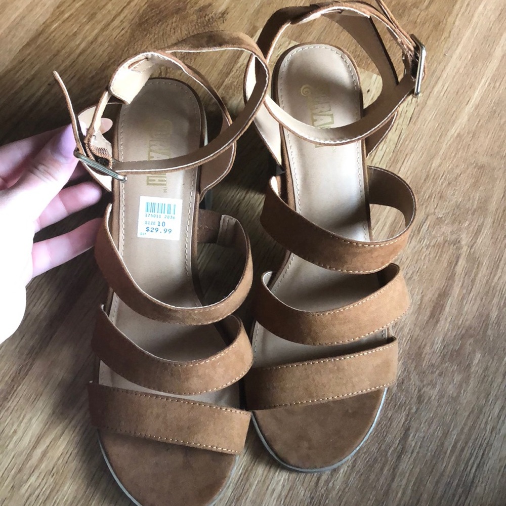 ⭐️BRAND NEW BOHO BRASH HEELS⭐️